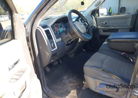 2009 Dodge Ram 1500 Slt/Sport/Trx z USA, uszkodzony, nr VIN 1D3HV18P79S797013